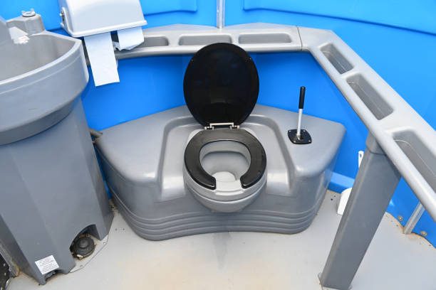 Best Portable toilet rental cost  in Lionville, PA
